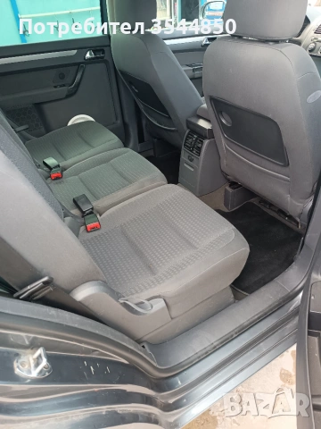 Продавам VW Touran, 2004 г, снимка 3 - Автомобили и джипове - 54961283