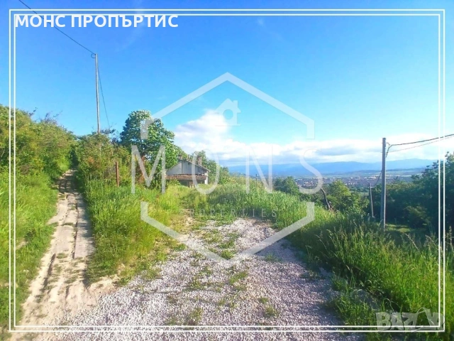 Поземлен имот с жилищна сграда и панорамна гледка в гр. Севлиево, м. Крушевски баир., снимка 6 - Парцели - 54619457