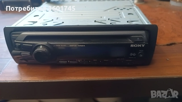 радио за кола sony, снимка 2 - Радиокасетофони, транзистори - 54652021