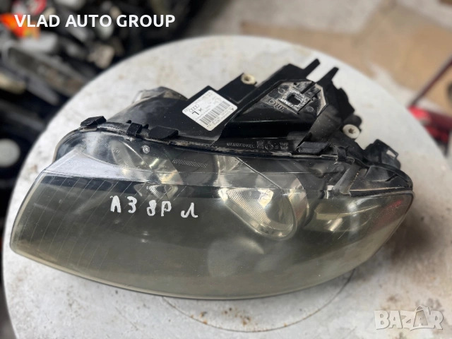 Фар-Audi a3 8p-ляв, снимка 2 - Части - 54470221