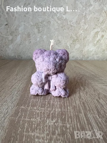 2.5 евро нова уникална свещ мече направена от миниатюрни рози в лилав цвят 💜, снимка 2 - Други стоки за дома - 55417667