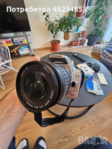 Фотоапарат Canon EOS 35D, снимка 4 - Фотоапарати - 54493313