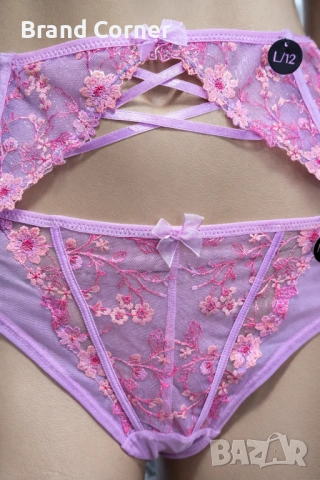 Hunkemöller комплект бикини M и колан за жартиери L – розова флорална дантела, снимка 3 - Бельо - 54534862