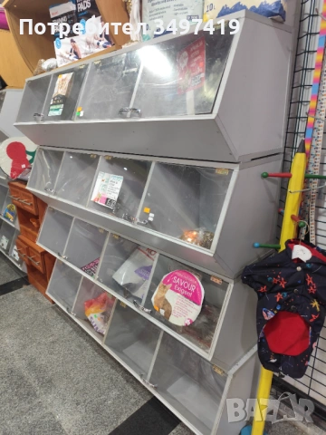 Боксове за храна за домашни любимци 