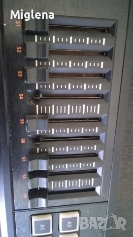 Roland a500 PRO, снимка 4 - Синтезатори - 55021348