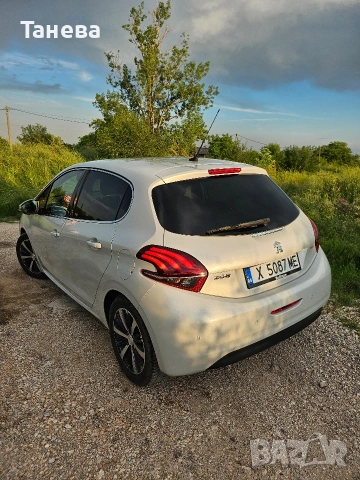 пежо 208, снимка 5 - Автомобили и джипове - 54772665