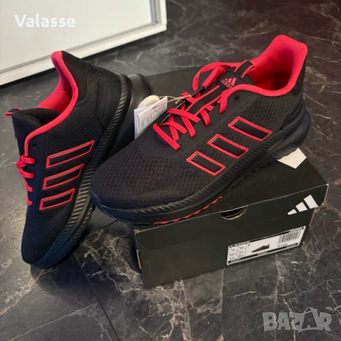 С етикет Adidas мъжки маратонки 42 2/3, снимка 9 - Маратонки - 54767212