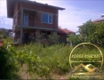 Продавам триетажна къща в гр. Черноморец , снимка 2
