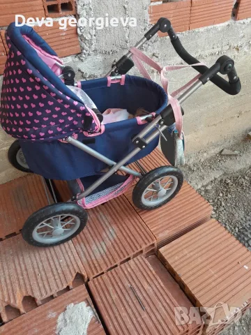 Количка за кукли 