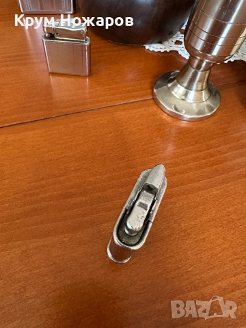 Продавам запалка Ronson, снимка 3 - Други ценни предмети - 54145284