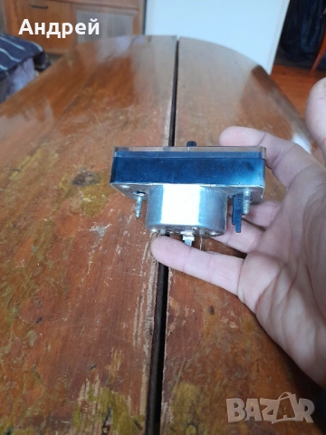 Стар автомобилен часовник Volvo,Moto Meter, снимка 3 - Други ценни предмети - 53963857