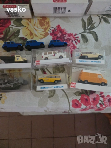 1:87-стари,пластмасови