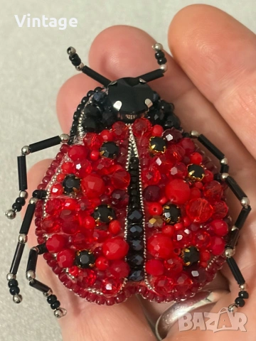 Handmade  уникална брошка - Калинка , снимка 3 - Обеци - 54304556