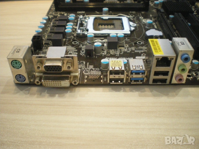 Дънна платка ASRock B75M-GL LGA 1155, снимка 4 - Дънни платки - 54070834