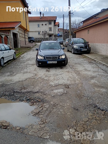 Продавам Mercedes C220 CDI 