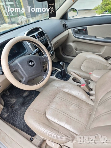 Kia Cerato газ/бензин 2.0 143 к.с., снимка 8 - Автомобили и джипове - 54598532