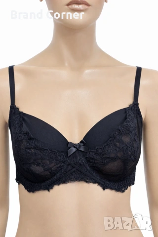 Комплект дамско бельо Hunkemöller – сутиен 80D и бикини M, черна дантела, снимка 2 - Бельо - 54551628