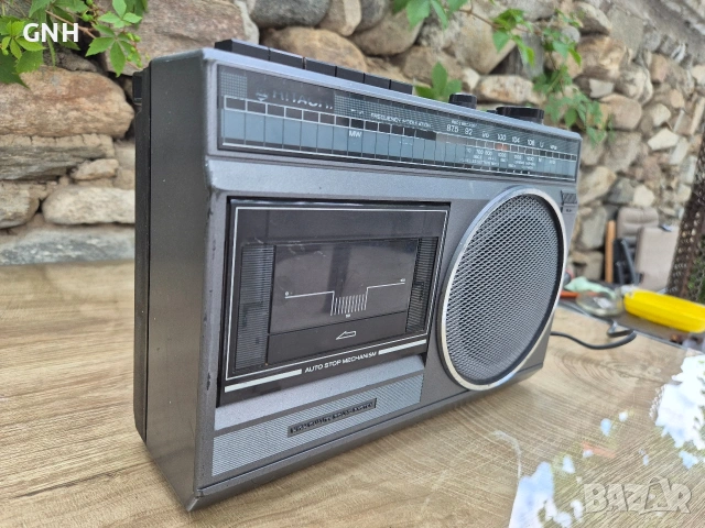 Радиокасетофон Hitachi TRK-510E, снимка 3 - Радиокасетофони, транзистори - 55191264