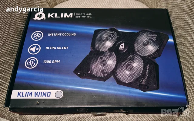Охладителна подложка Klim Wind RGB за лаптопи до 17.3 инча черна rgb осветление с кутия като нова, снимка 3 - Джойстици и геймпадове - 55528632