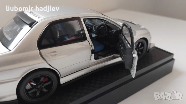Метална количка Mitsubishi EVO, снимка 3 - Коли, камиони, мотори, писти - 54368060