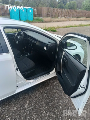 Toyota Auris , снимка 9 - Автомобили и джипове - 54580371