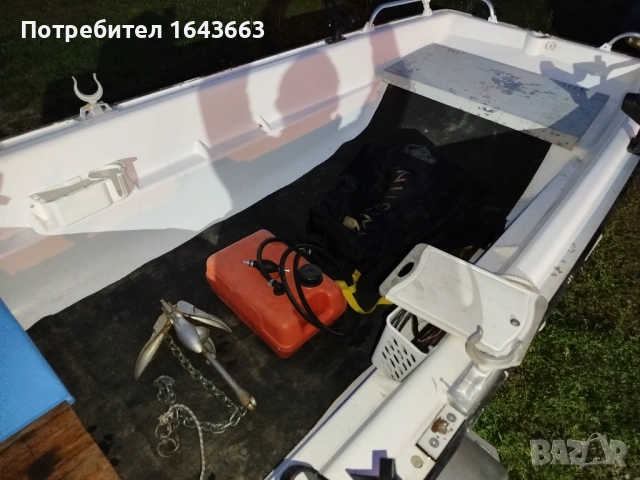 Продавам лодка с колесар, двигател и инвентар, снимка 4 - Воден транспорт - 54444026