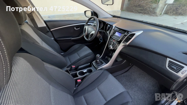 Hyundai I30 1.4i 2013г, снимка 10 - Автомобили и джипове - 54598589
