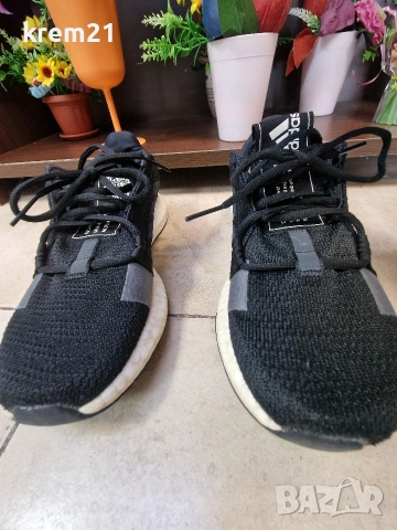 Adidas SenseBoost унисекс 38 номер, снимка 12 - Маратонки - 54563905