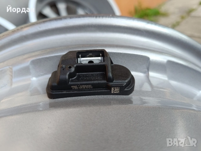 ОРИГИНАЛНИ джанти 18 ' цола 5x112 MERCEDES BENZ / Мерцедес 8J ET38 + датчици, снимка 11 - Гуми и джанти - 54495698