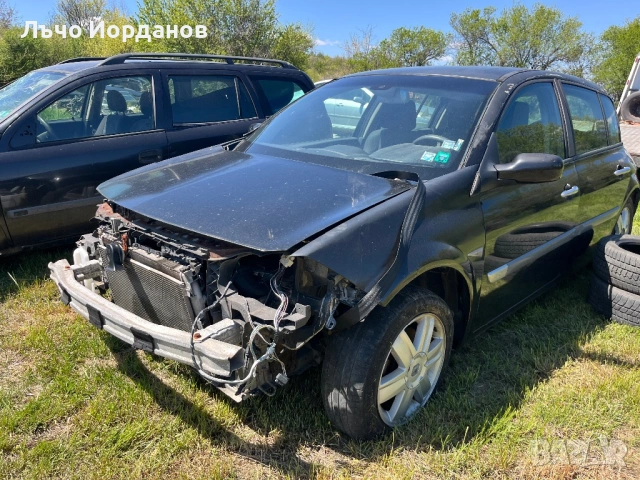 Renault , снимка 2 - Автомобили и джипове - 54314317