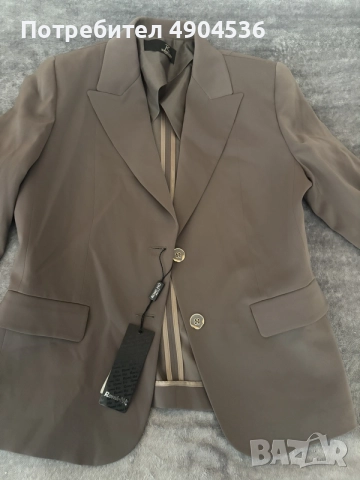 Нов дамски костюм ROMI-HO Made in Italy – с етикет | Сако 48 / Панталон 46, снимка 2 - Костюми - 55565818