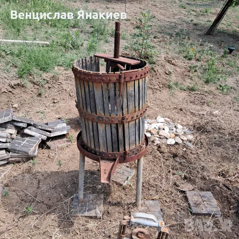 боркани за зимнина и преса, снимка 2 - Буркани, бутилки и капачки - 55591893