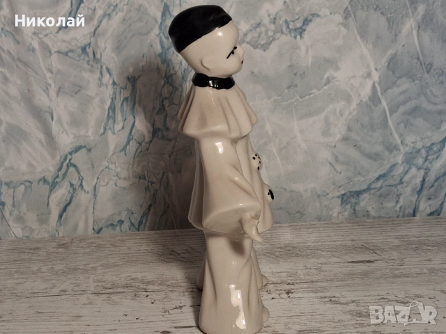 Стара Порцеланова Фигура Тъжният Мим, снимка 9 - Антикварни и старинни предмети - 54752796