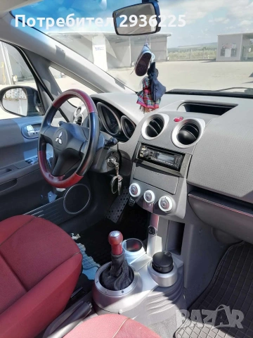 Митсубиши Колт VI, 95 к.с., снимка 6 - Автомобили и джипове - 55257286