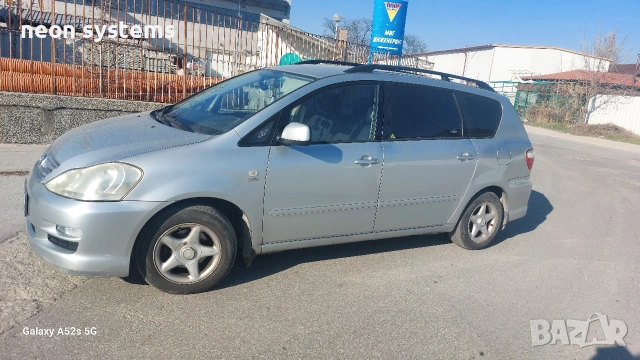 Тойота авенсис версо Бензин газ, снимка 4 - Автомобили и джипове - 54735701