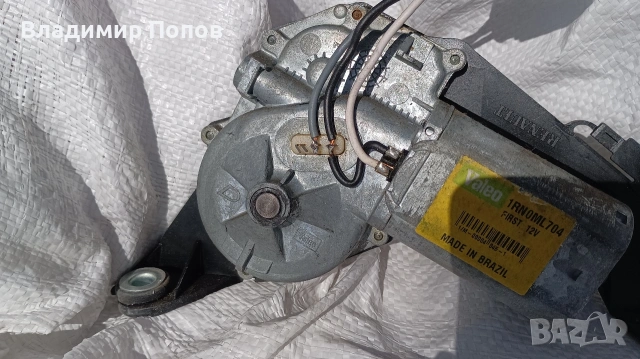 Продавам машинка за чистачки от Рено Сценик 1.9 dCi