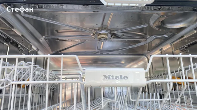 съдомиялна за вграждане MIELE  60 см, снимка 8 - Съдомиялни - 55304005