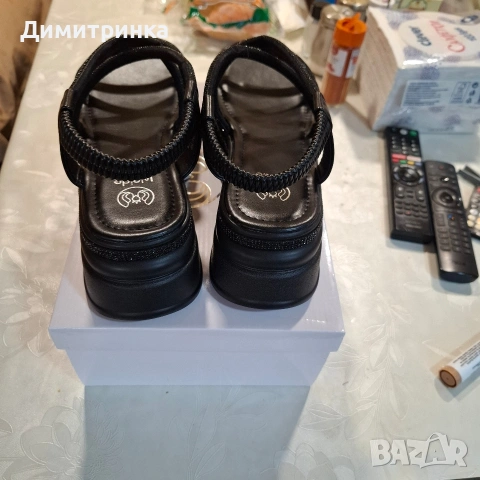 Дамски сандали, снимка 3 - Дамски ежедневни обувки - 54022549