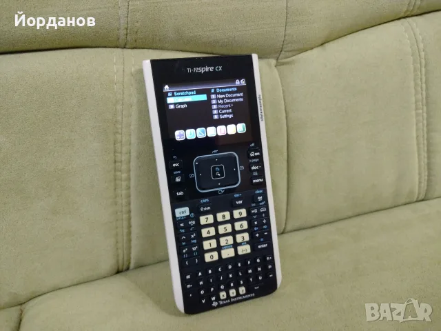 Графичен калкулатор Texas Instruments TI-Nspire CX, снимка 4 - Друга електроника - 55683064