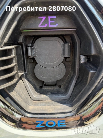 Renault Zoe, снимка 16 - Автомобили и джипове - 54803035