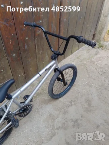 Продавам колело модел BMX