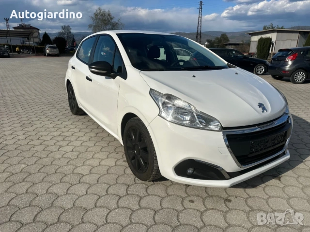 Peugeot 208 1.6HDI EURO 6b, снимка 3 - Автомобили и джипове - 54453910