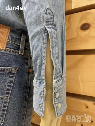 Дънкова риза Levi’s, снимка 5 - Ризи - 55600862