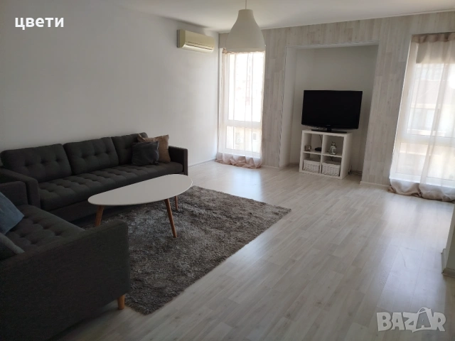 Уютен апартамент под наем в центъра на града , снимка 2 - Квартири, нощувки - 54852904