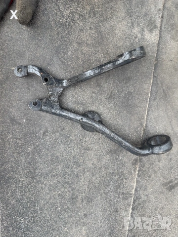 НОСАЧ ГОРЕН ДЕСЕН ЛАДА НИВА 2121,21213,21214 НОВА ОРИГИНАЛНА