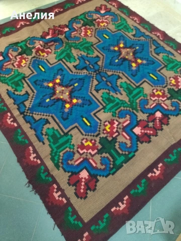 От Чипровския край покривало ръчна изработка , снимка 2 - Покривки за легло - 54258252