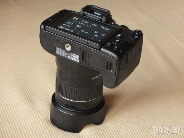 Canon 250D + 18-55 IS STM на само 7800 кадъра!, снимка 4 - Фотоапарати - 55268450