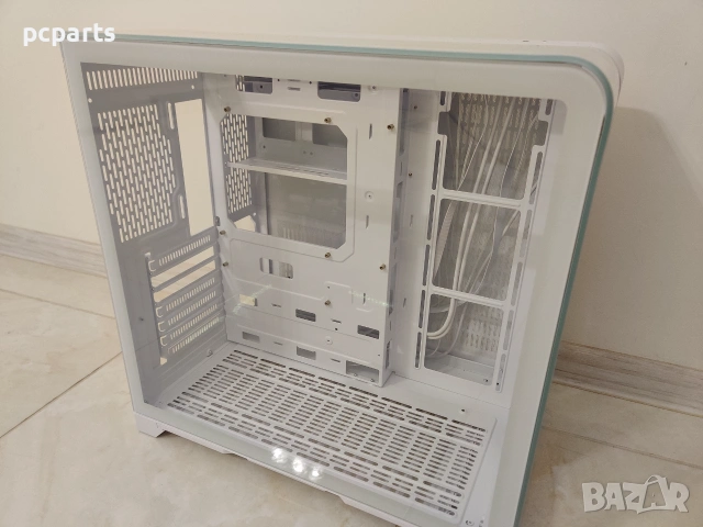 Кутия 1stPlayer RT7 White Case ATX LED display, снимка 2 - Захранвания и кутии - 55221990