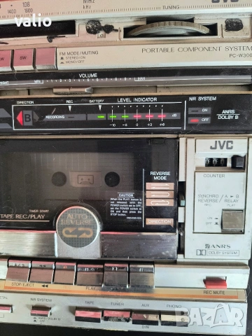касетофон jvc pc-w300, снимка 3 - Радиокасетофони, транзистори - 54606217