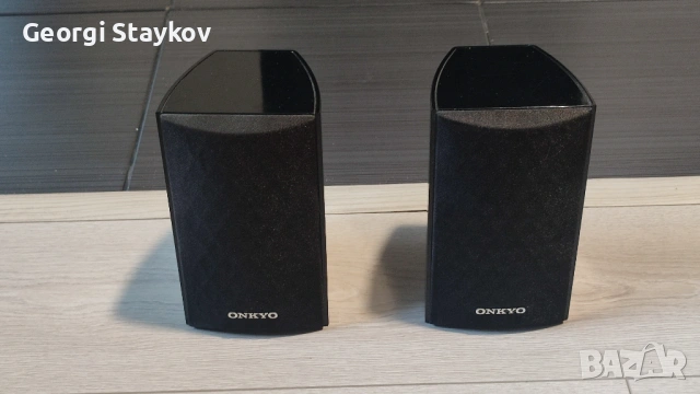 Onkyo skr 370 чифт съраунд тонколони 